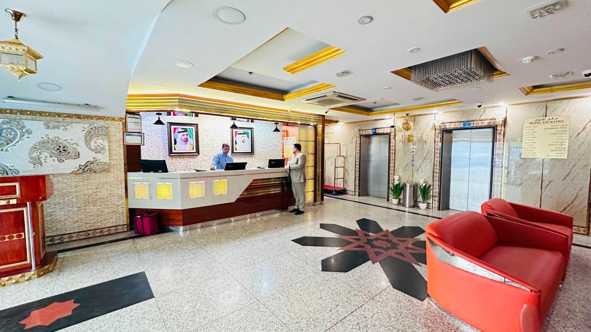 San Marino Hotel Dubai Exterior foto